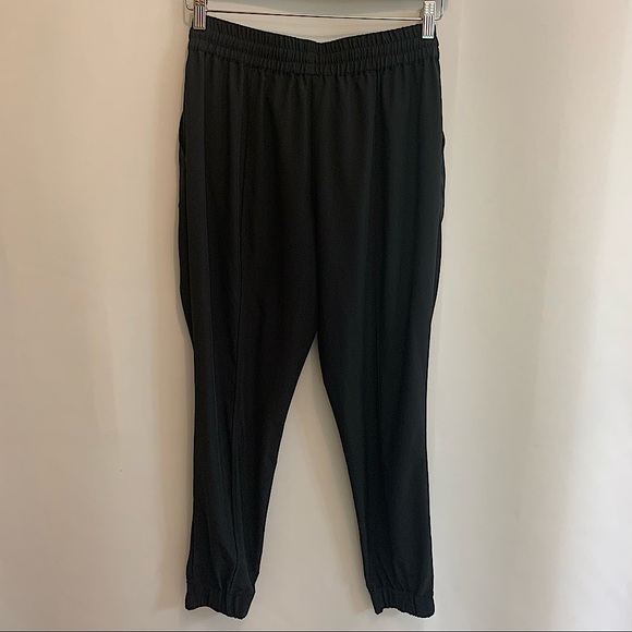 Garnet Hill Black Ruched Recycled Jogger Pant - Picture 7 of 9